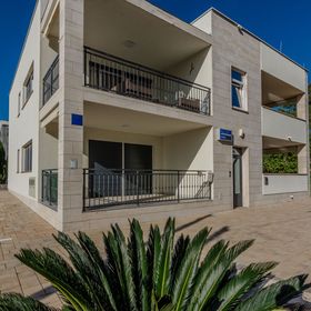 Apartment Eses Vir
