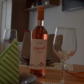 Souvenir Apartmanok Eger