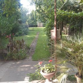 Subasa Green Garden Vendéház Szeged 