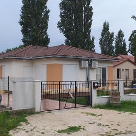 Dóra Apartman Balatonboglár