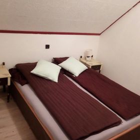 Merlot Pinceszálló Vendégház Hajós