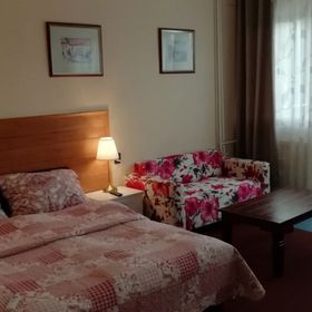 Végvári-Ház Gyula