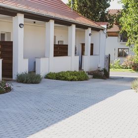 Duci Udvar II Vendégház Süttő