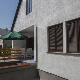 Játékbarlang Vendégház Balatonakarattya