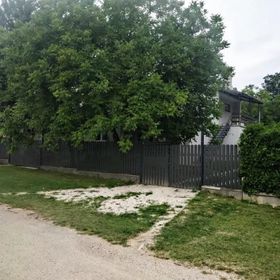 Glória Wellness és Apartmanház Balatonfűzfő