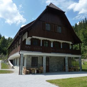 Pensiunea Sanduly Ervin Barajul Zetea