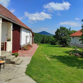 Mókus-tanya Vendégház Vágáshuta