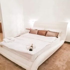 Garsoniera Mihaela Deva