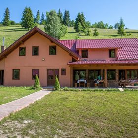 Pensiunea Csángó Panoráma Valea Rece