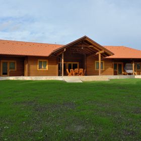 Majorka Vendégház Diósjenő