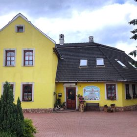 Palota Panzió Gyermely