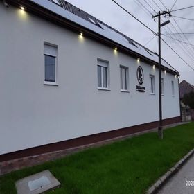 Ördöglovas Vendégház Bajna