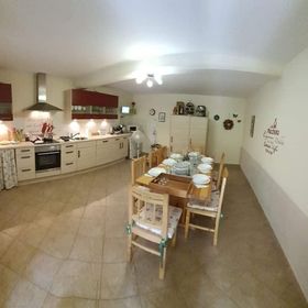 Lugas Vendégház Tótkomlós