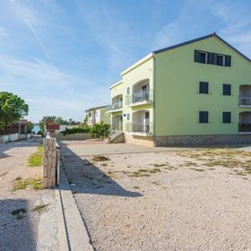 Apartments Silverstar Vir