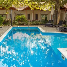 Platán Garden & Rooms Zamárdi