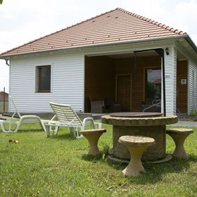 Levendula Vendégház Szigetbecse