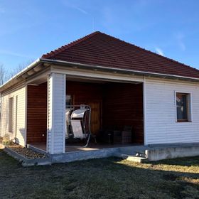 Pipacs Vendégház Szigetbecse