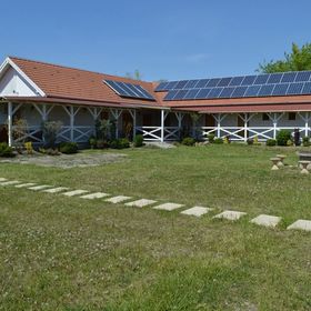 Liliom Vendégház Szigetbecse