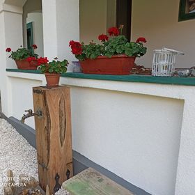 Eszkála Vendégház Uppony