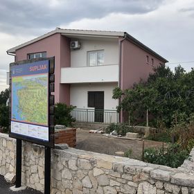 Apartment Conte Cikara Primosten