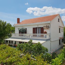 Apartmani Bijelić Šilo