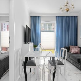 Stare Miasto Apartament z Ogrodem B - Comfy Apartments