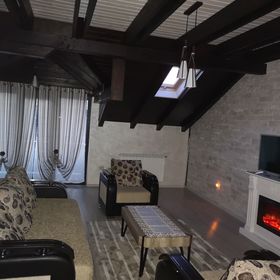 Casa Roberto Păltinoasa