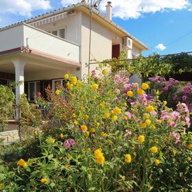 Apartmani Crnčić D. Šilo