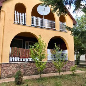 Ciklámen Vendégház Mezőkövesd