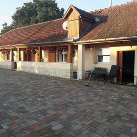 Hegyalja Vendégház Tolcsva