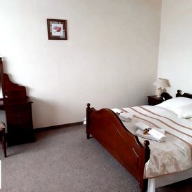 Hotel Miodowy Dzierżoniów