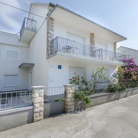 Rooms Mira II Vodice