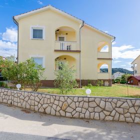 Apartments Alex Lopar