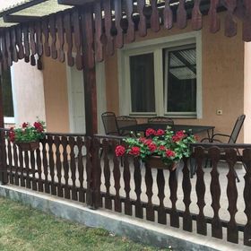 Magdolna Vendégház Balatonfenyves