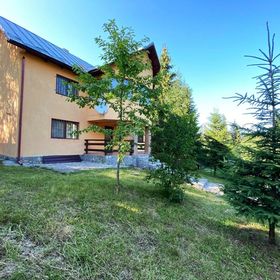 Casa Ionel si Dani Fundata