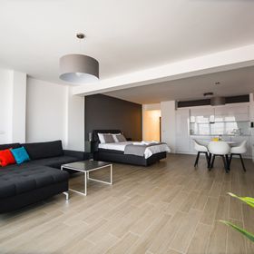 Lounge 8 Studios Oradea