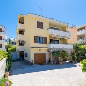 Apartment Jasna Punat