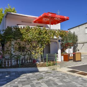 Apartments Cvitic Rogoznica