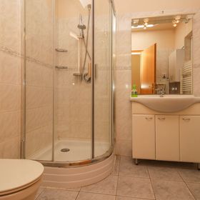 399 - Fiatalos Apartman Balatonőszöd