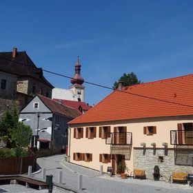 Apartmány Pod Hradem Skalná