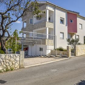 Apartments Vito Razanj