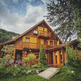 Pensiune Agroturistică Csodál-lak Câmpu Cetății