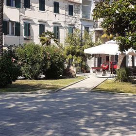 Apartmanok A Tenger Mellett Kastel Kambelovac, Kastela - 18267 Kaštel Kambelovac