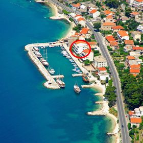 Apartmanok A Tenger Mellett Sumpetar, Omis - 18286 Sumpetar