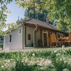 Róka Porta Szentkirályszabadja