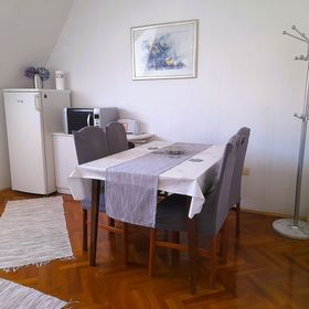 Alpesi Apartman Harkány