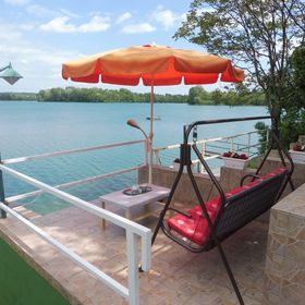 Dézsafürdős Tóparti Üdülőház Gyékényes