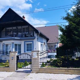 Viola Apartmanház Bogács