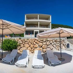 Apartments Ivana Supetarska Draga