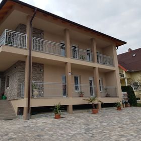 Flamingó Apartmanház Hévíz